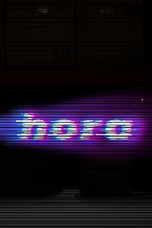 hora